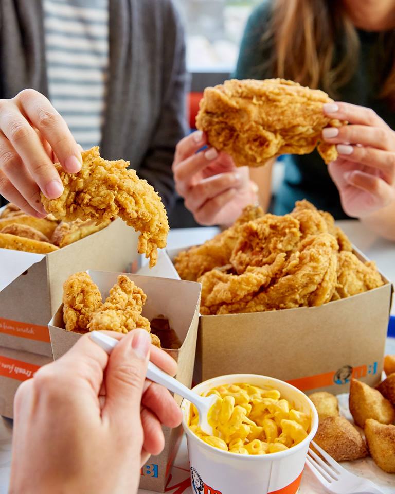 Mary Browns Chicken & Taters | 28 Clair Rd W, Guelph, ON N1L 1M7, Canada | Phone: (519) 821-7232
