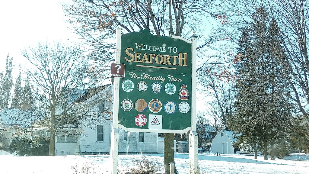 Seaforth & District Community Centre | point of interest | 122 Duke St, Seaforth, ON N0K 1W0, Canada | 5195271272 OR +1 519-527-1272