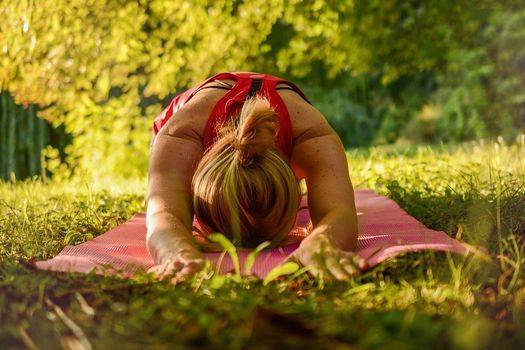 Yoga Grove - Small Classes. Big Difference. | 274 Jane St, Toronto, ON M6S 3Z2, Canada | Phone: (647) 693-3020