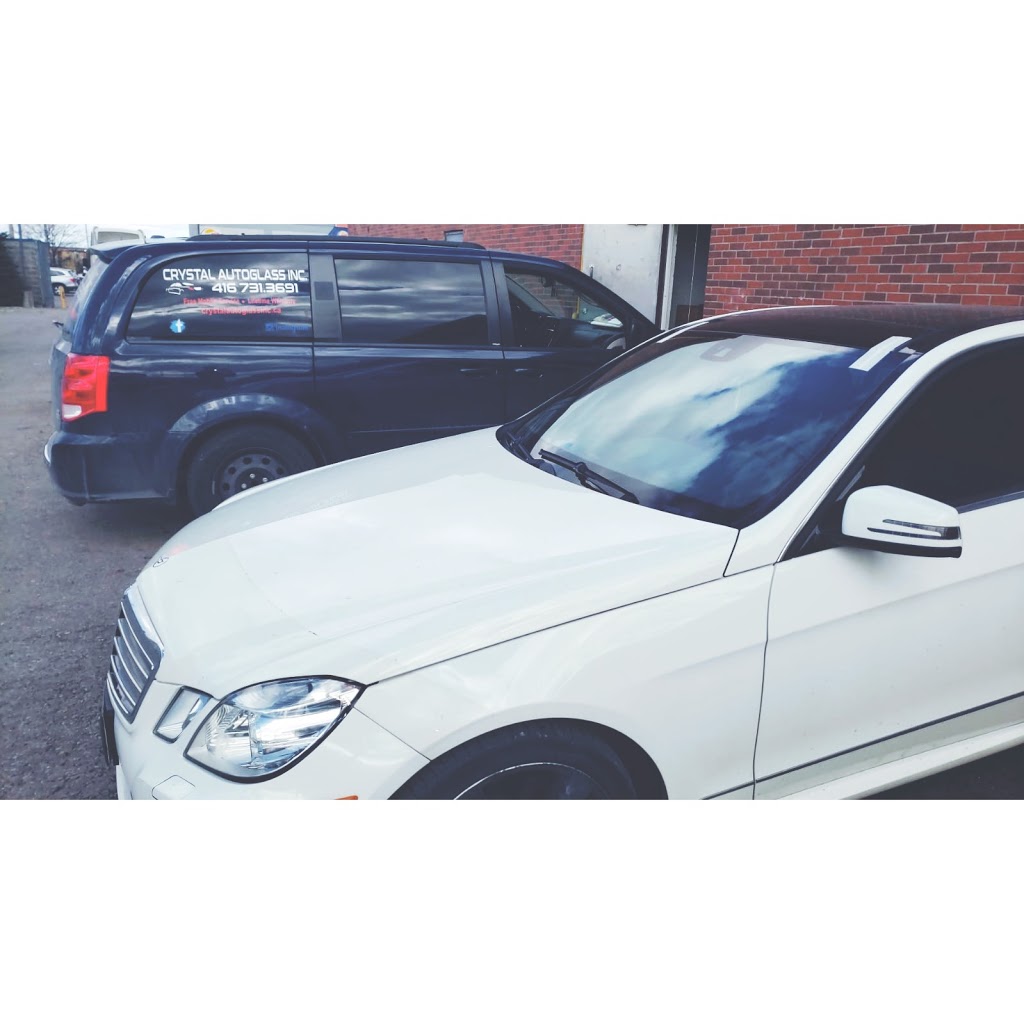 Crystal Auto Glass | 1288 Ritson Rd N Unit 315, Oshawa, ON L1G 8B2, Canada | Phone: (905) 921-9944