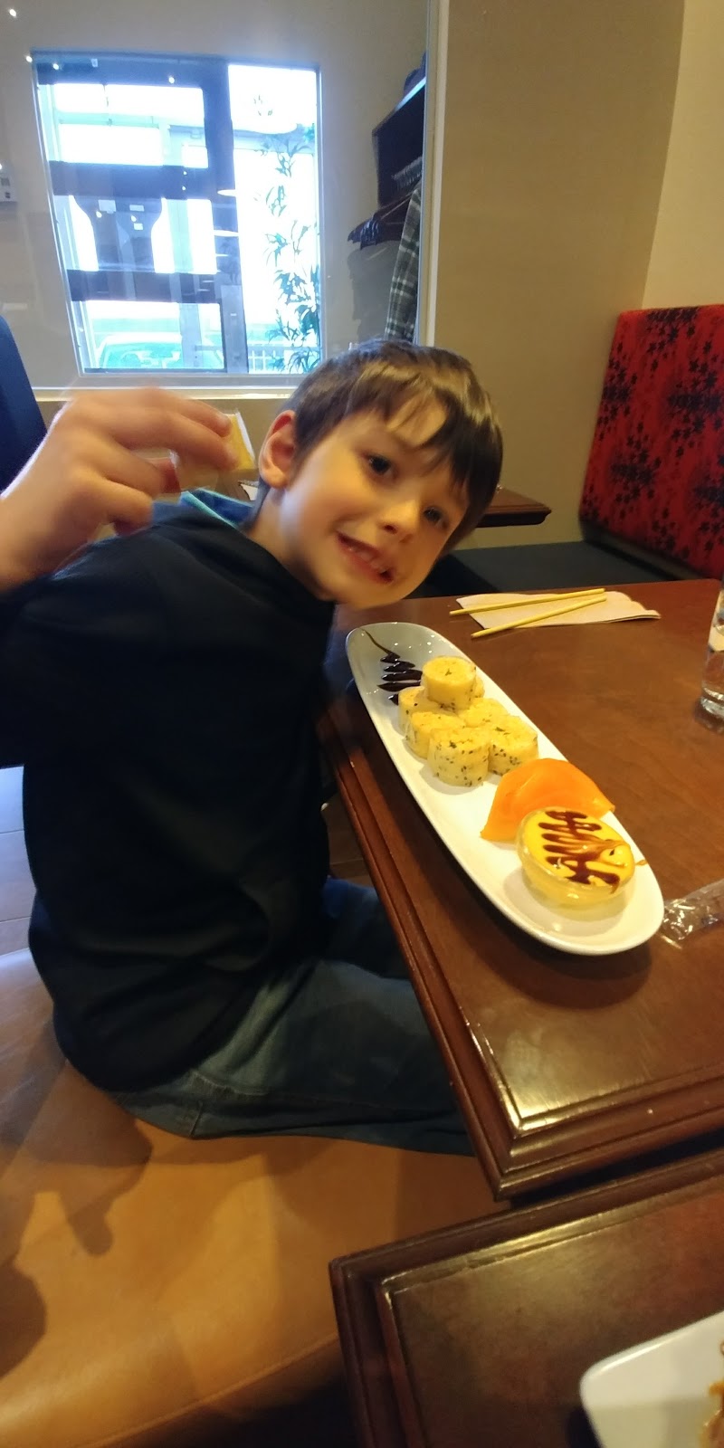 Sushi Taxi | 4 Rue des Ormeaux #600, Trois-Rivières, QC G8W 1S6, Canada | Phone: (819) 840-0979