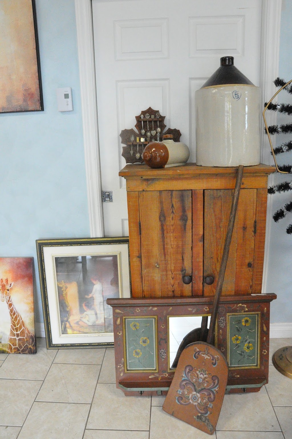 Rockland Flea Market | 574 Edwards St, Rockland, ON K4K 1C9, Canada | Phone: (613) 809-5002