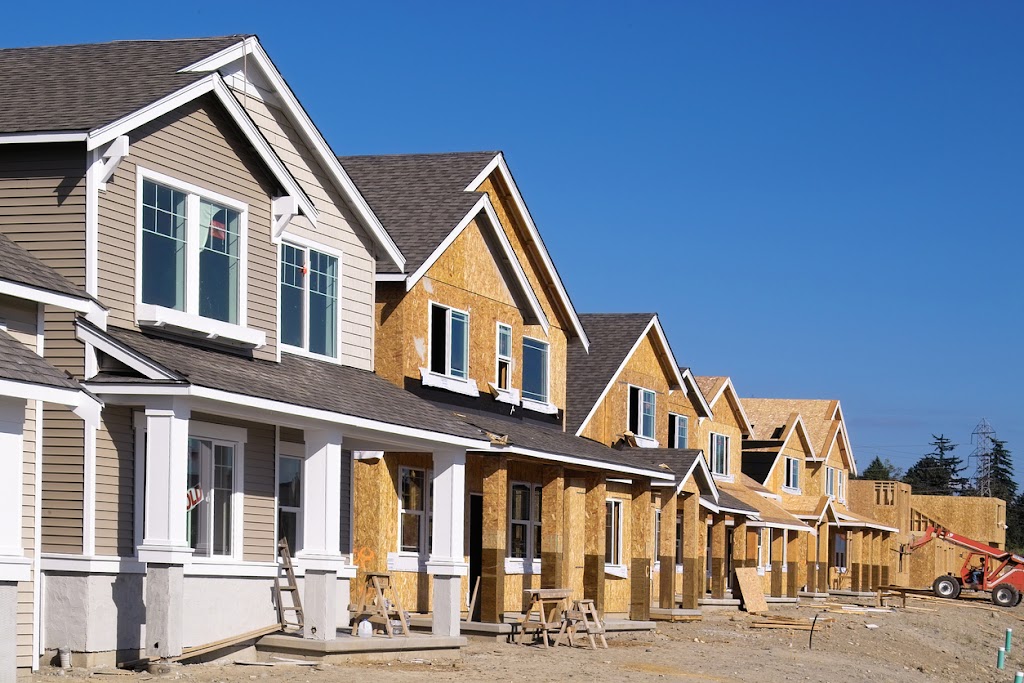 Urban Siding | 8 Sunmount Gardens SE, Calgary, AB T2X 2B1, Canada | Phone: (403) 354-4600