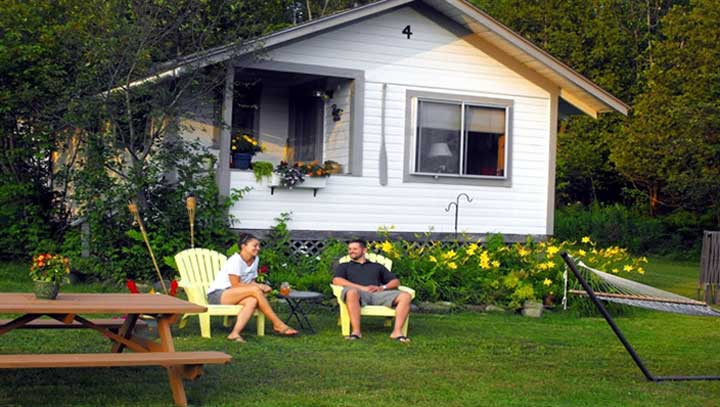 Green Acres Cabins & Lakehouse | 1051 VT-5A, Orleans, VT 05860, USA | Phone: (802) 525-3722