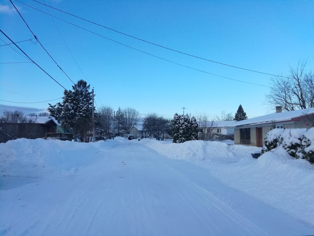 Mattys Park | Kahnawake, QC J0L 1B0, Canada | Phone: (450) 638-0500