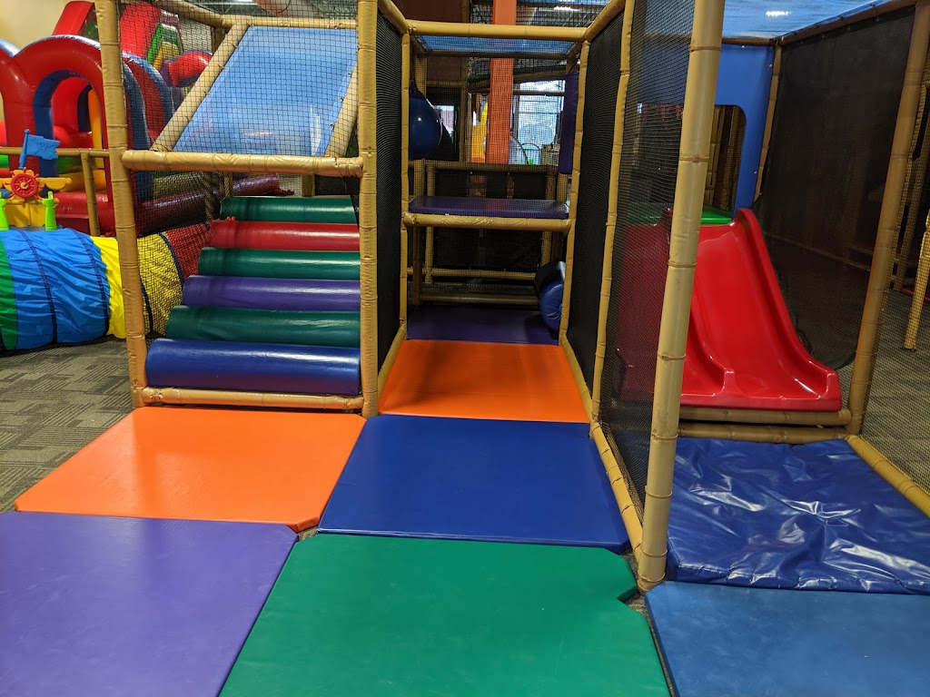 Kids Kingdom Daycare | 66 Hearst Way, Kanata, ON K2L 2P4, Canada | Phone: (613) 599-5437