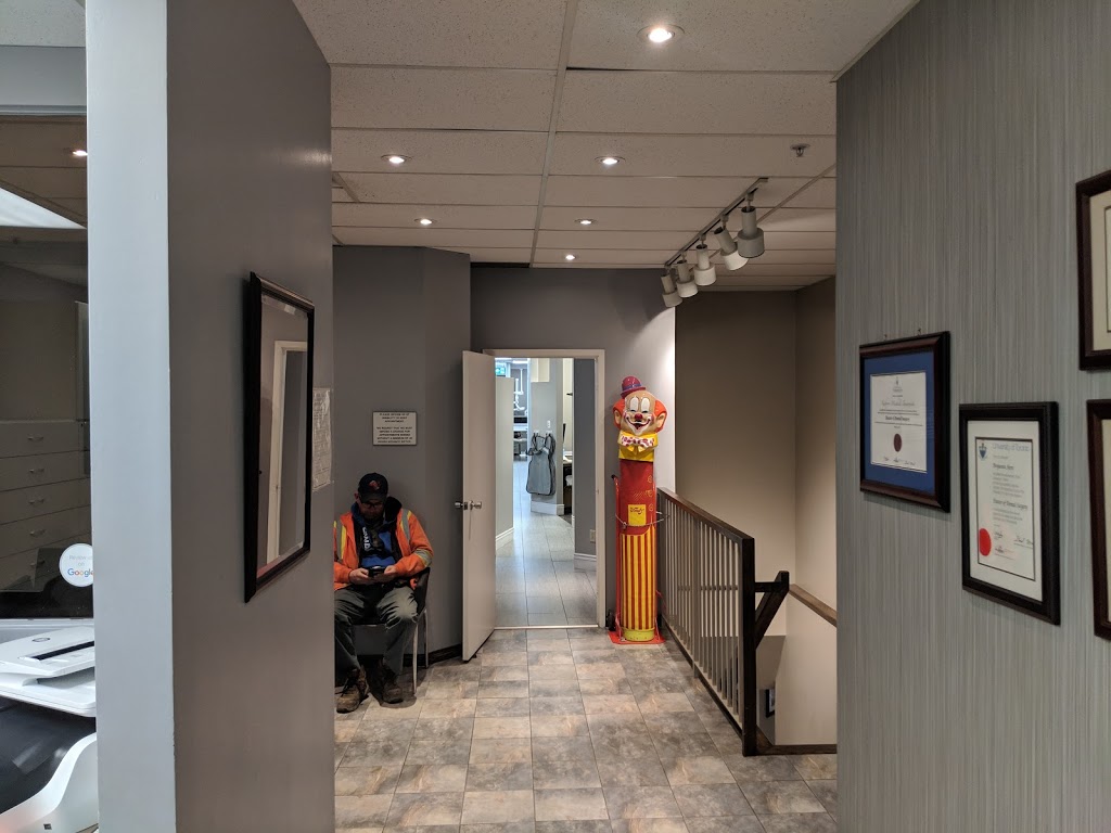 Cloverdale Dental Group | 250 The East Mall, Etobicoke, ON M9B 3Y8, Canada | Phone: (416) 236-2304