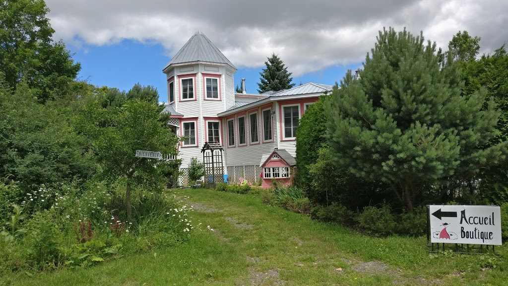 Bergerie des Neiges | 1401 5e Rang, Saint-Ambroise-de-Kildare, QC J0K 1C0, Canada | Phone: (450) 756-8395