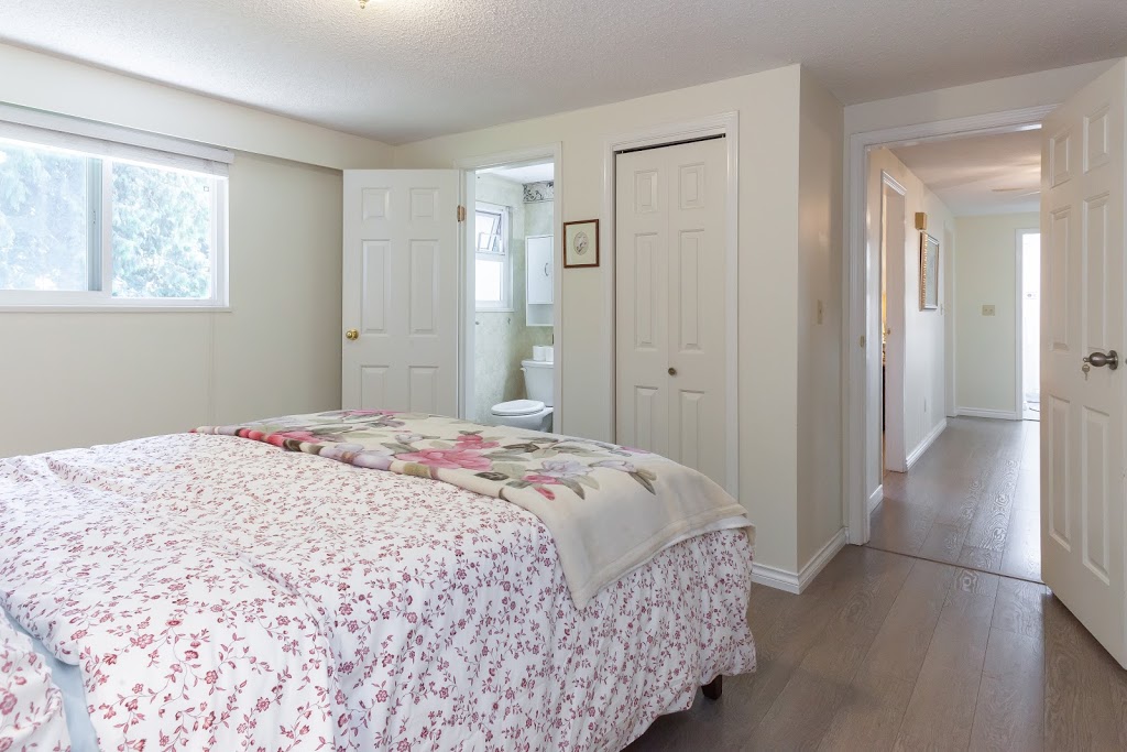 Cliff House | 5118 2 Ave, Delta, BC V4M 1C8, Canada