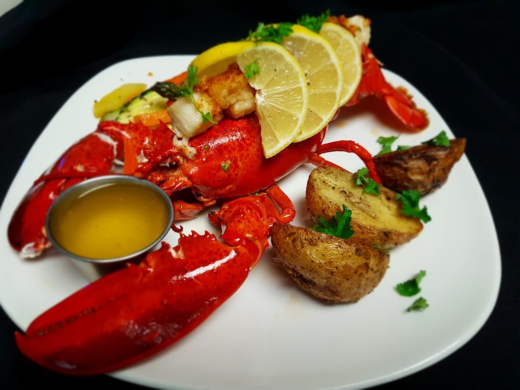Dockside Suites & Fundy Restaurant | 34 Water St, Digby, NS B0V 1A0, Canada | Phone: (902) 245-4950