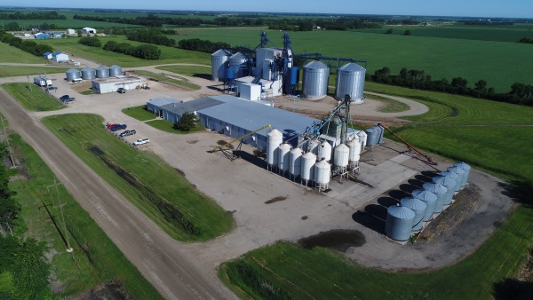 Viterra | Highway 13 North SW 31-6-4W, Carman, MB R0G 0J0, Canada | Phone: (204) 745-6711