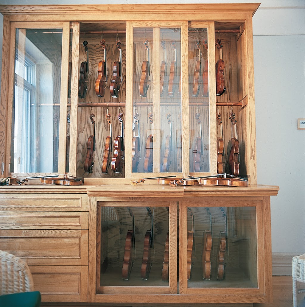 Wilder & Davis Luthiers Inc | 257 Rue Rachel E, Montréal, QC H2W 1E5, Canada | Phone: (514) 289-0849