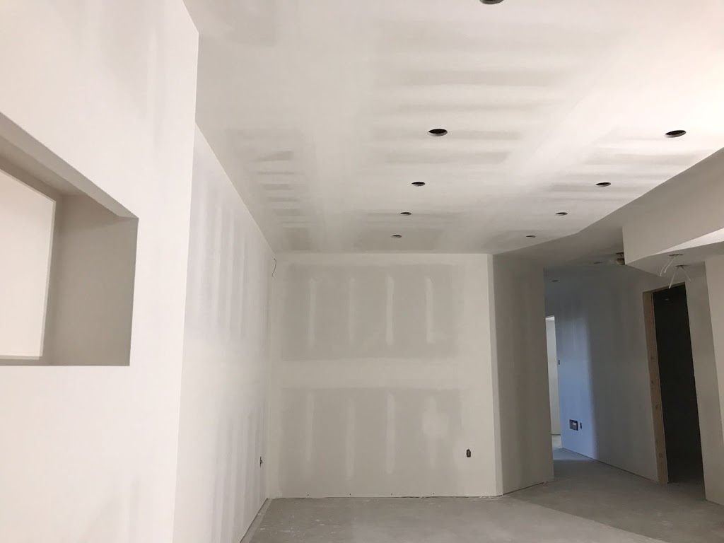 AJ Reno, Pro Painter, Drywaller, Taper | 909 Riverstone Ct, Kitchener, ON N2P 0A3, Canada | Phone: (519) 581-7003
