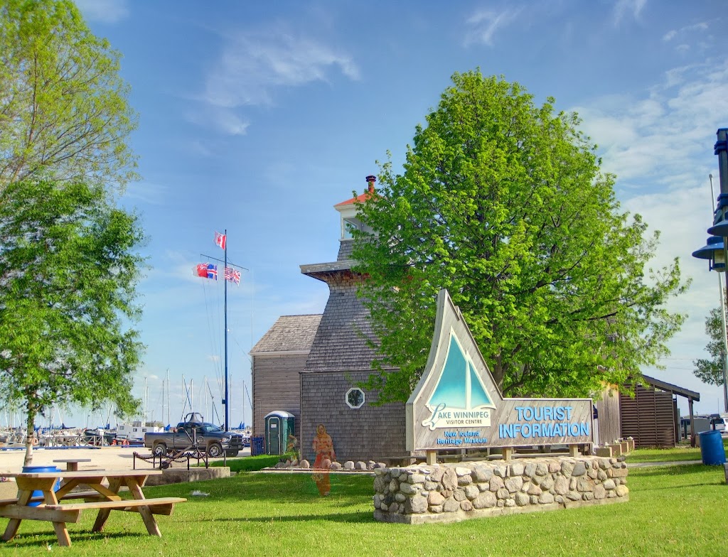 Gimli Art Club | 3 Centre St, Gimli, MB R0C 1B0, Canada | Phone: (204) 642-8217