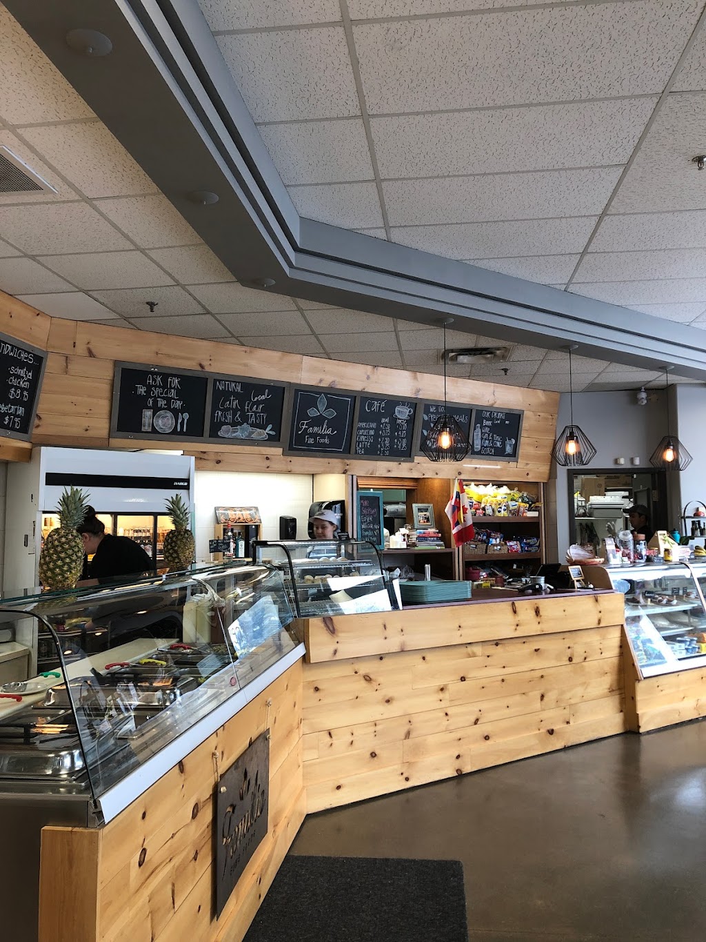 Familia Fine Foods - Only takeout | 3245 Harvester Rd Unit 17, Burlington, ON L7N 3T7, Canada | Phone: (905) 632-9299