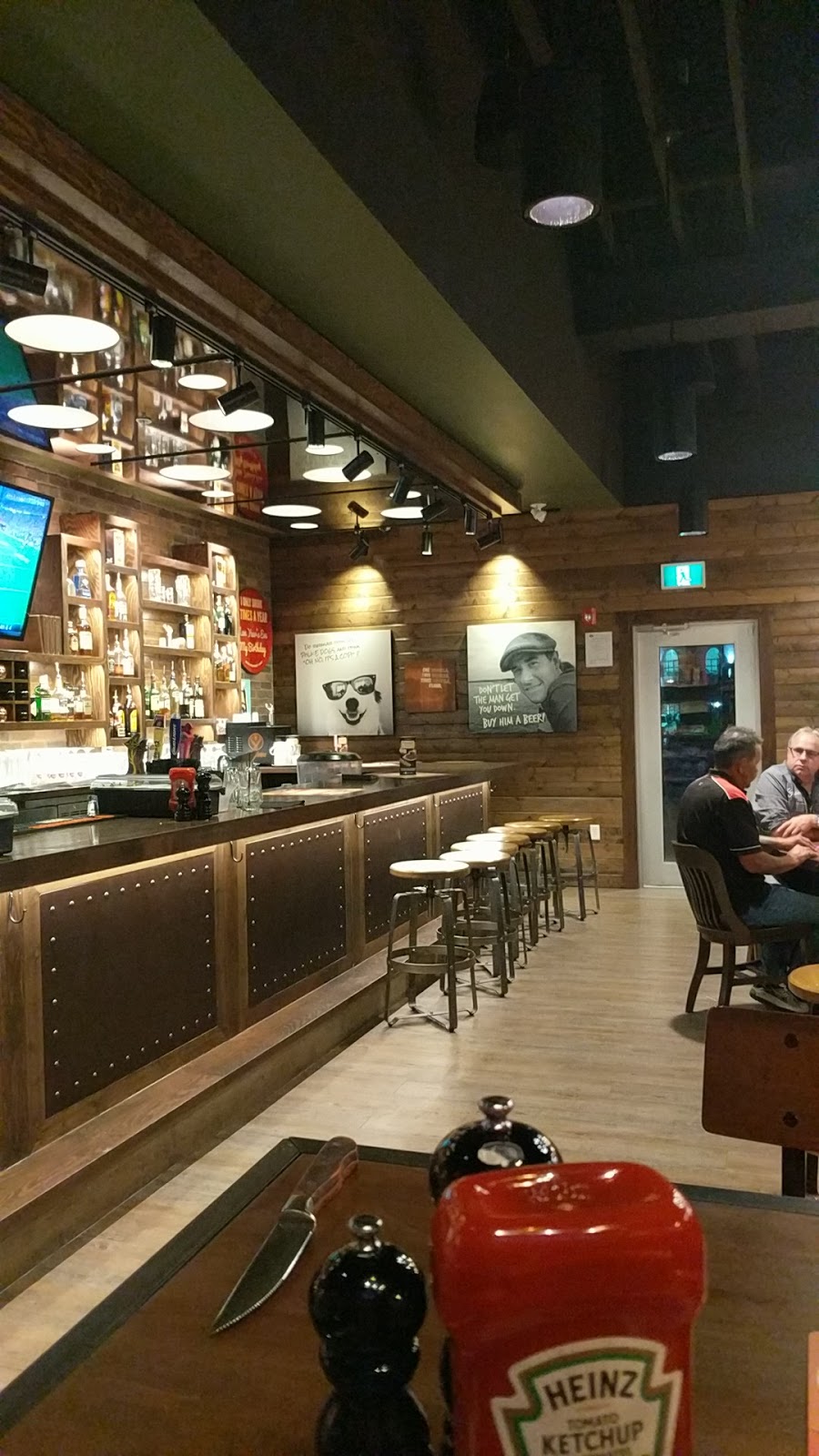 MR MIKES SteakhouseCasual | 4706 73 St Ste 101, Camrose, AB T4V 0E5, Canada | Phone: (780) 608-1886