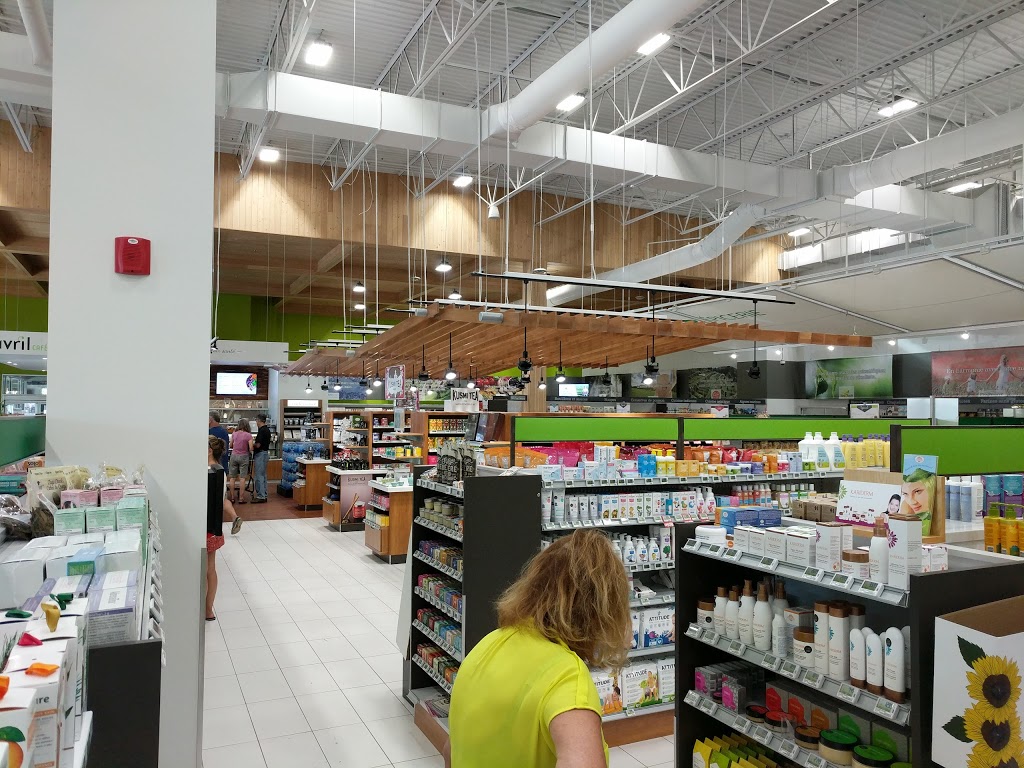 Avril Supermarché Santé | 2385 Rue Principale O, Magog, QC J1X 0J4, Canada | Phone: (819) 742-0200