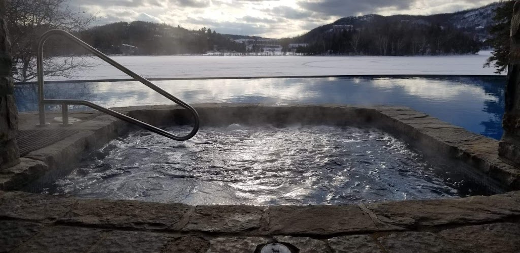 Spa Sans Sabots | 3004 Chemin de la Chapelle, Mont-Tremblant, QC J8E 1E1, Canada | Phone: (819) 425-3400