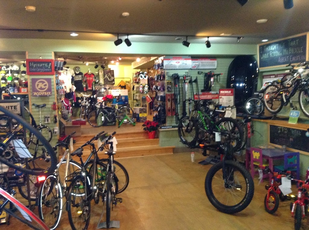 Ecclestone Cycle and Swim | 230 Ecclestone Dr, Bracebridge, ON P1L 1G4, Canada | Phone: (705) 645-1166