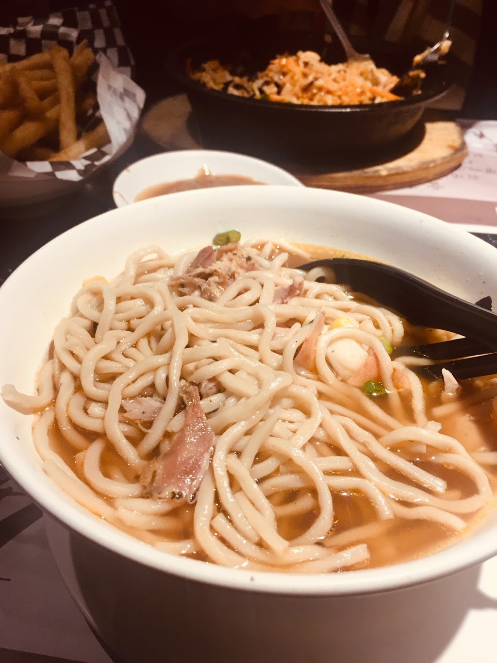 Cafe Hollywood | 7240 Kennedy Rd, Markham, ON L3R 7P2, Canada | Phone: (905) 477-8877