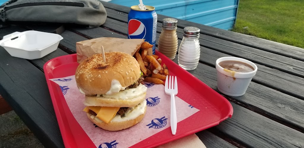 Cantine Relais 202 | 59 QC-202, Lacolle, QC J0J 1J0, Canada | Phone: (450) 246-3550