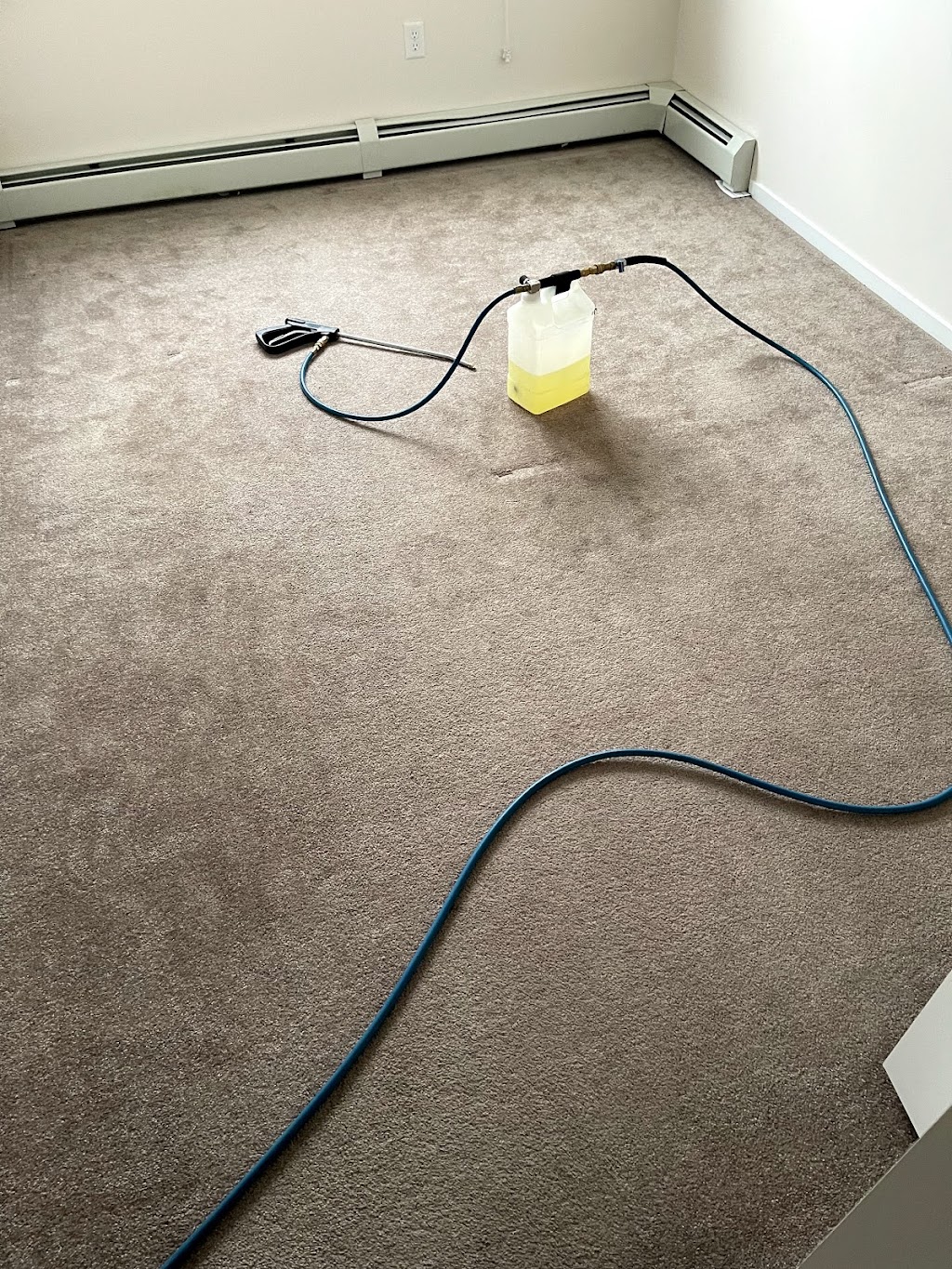 Quality Carpet and Tile Cleaning | 59 Evansmeade Way NW, Calgary, AB T3P 1C3, Canada | Phone: (403) 681-4055