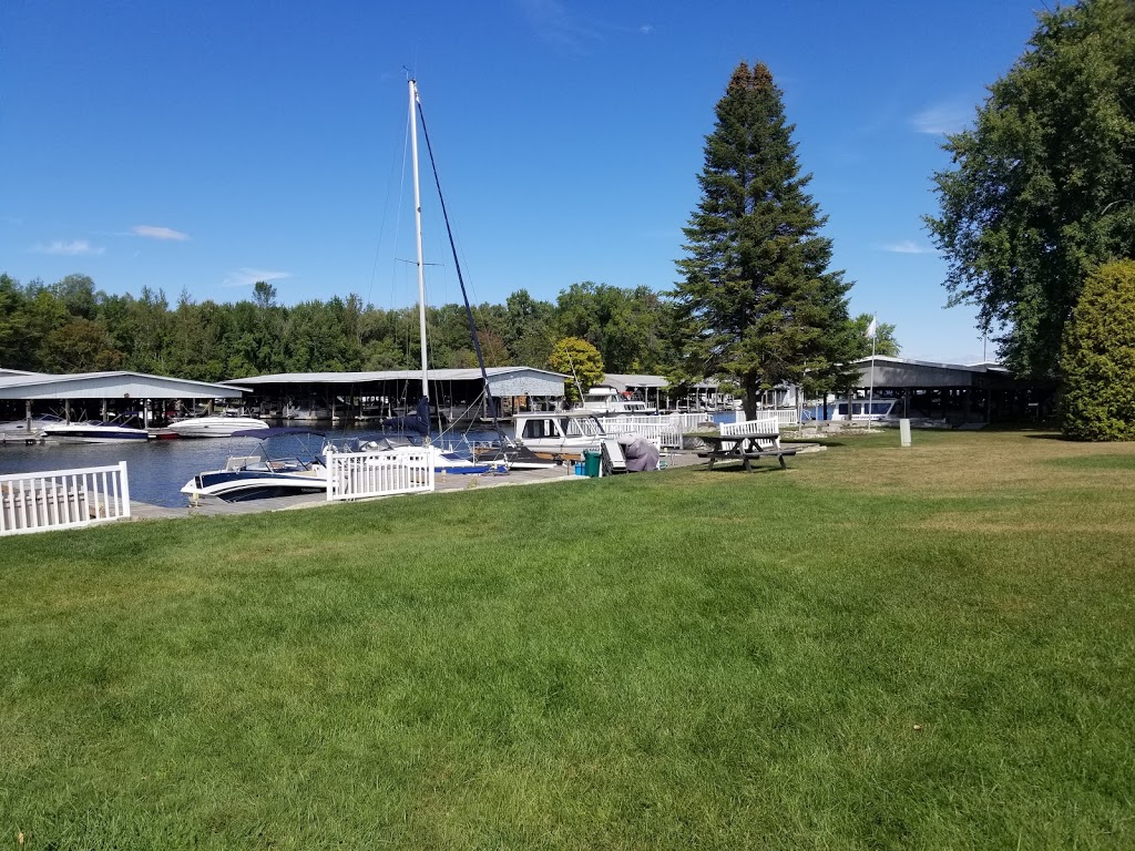 Lefroy Harbour Resorts Inc | 727 Harbour St, Lefroy, ON L0L 1W0, Canada | Phone: (877) 453-3769