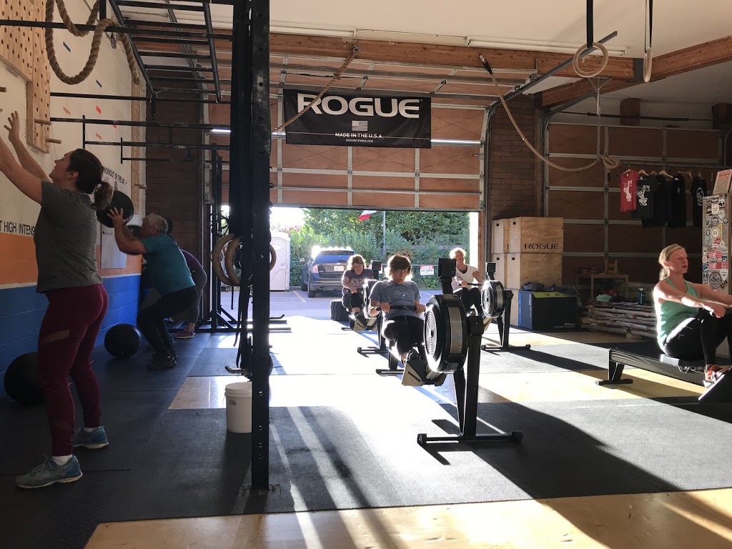 CrossFit Gibsons | 5-1161 Sunshine Coast Hwy, Gibsons, BC V0N 1V2, Canada | Phone: (604) 989-1236