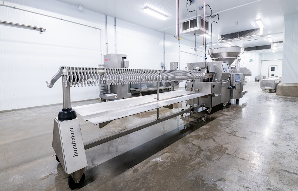 Stemmler Meats - Manufacturing Facility | 725 McMurray Rd, Waterloo, ON N2V 1Y2, Canada | Phone: (519) 699-4590