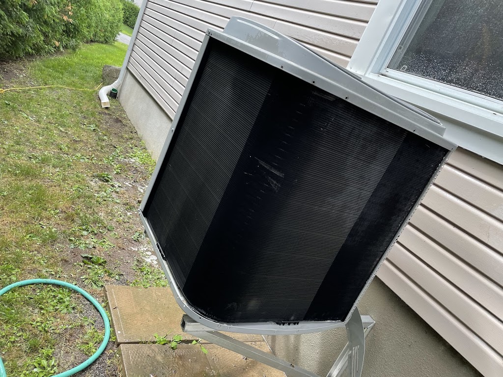 Airomax nettoyage de systèmes de ventilation | 565 Bd Lionel-Boulet local c, Varennes, QC J3X 1P7, Canada | Phone: (450) 677-6795