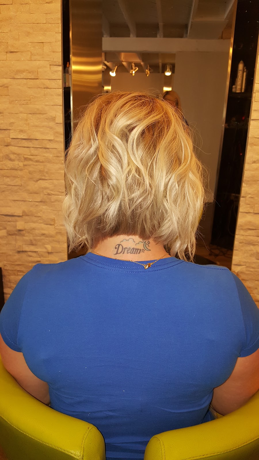 Indigo Hair Works | 129 Michigan Ave, Point Edward, ON N7V 1E5, Canada | Phone: (519) 491-0640