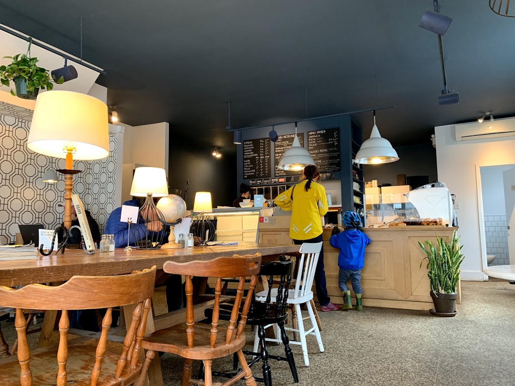 Le Brûloir | 318 Rue Fleury O, Montréal, QC H3L 1V3, Canada | Phone: (438) 385-9556