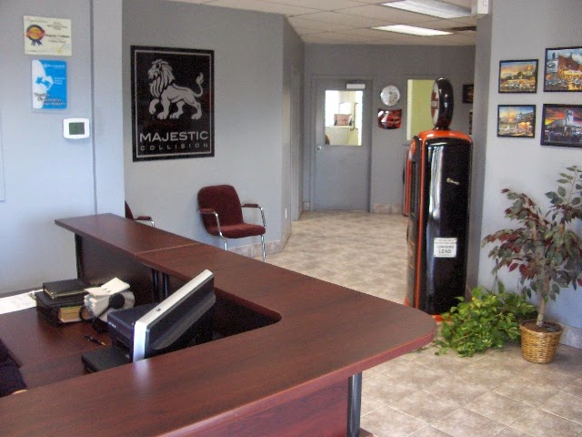 Majestic Collision | 749 Imperial Rd N, Guelph, ON N1K 1X4, Canada | Phone: (519) 763-3882