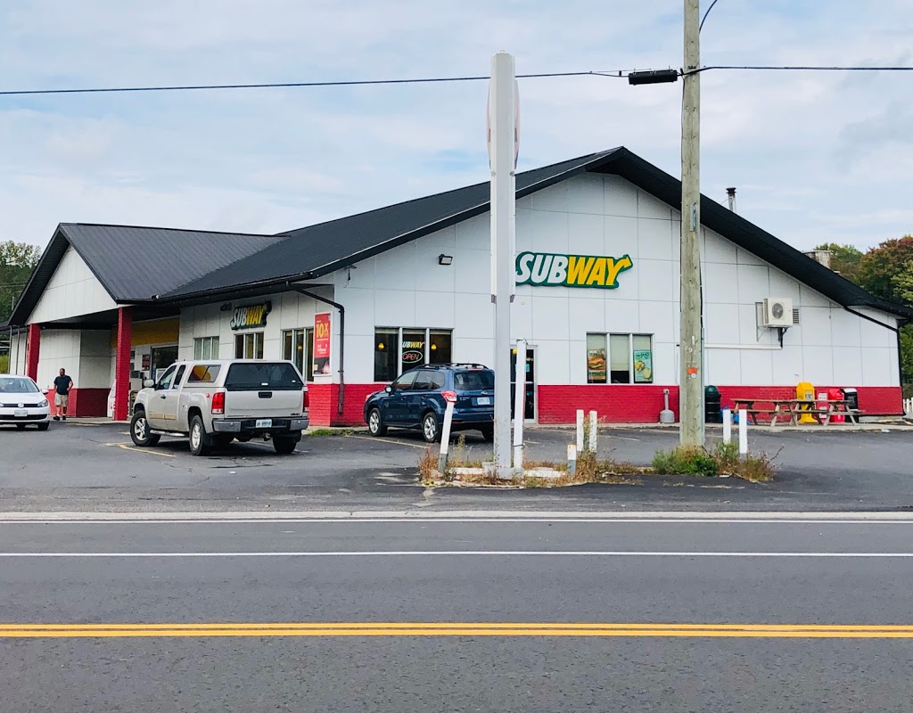 Subway | 10201 ON-41, Kaladar, ON K0H 1Z0, Canada | Phone: (613) 336-9424