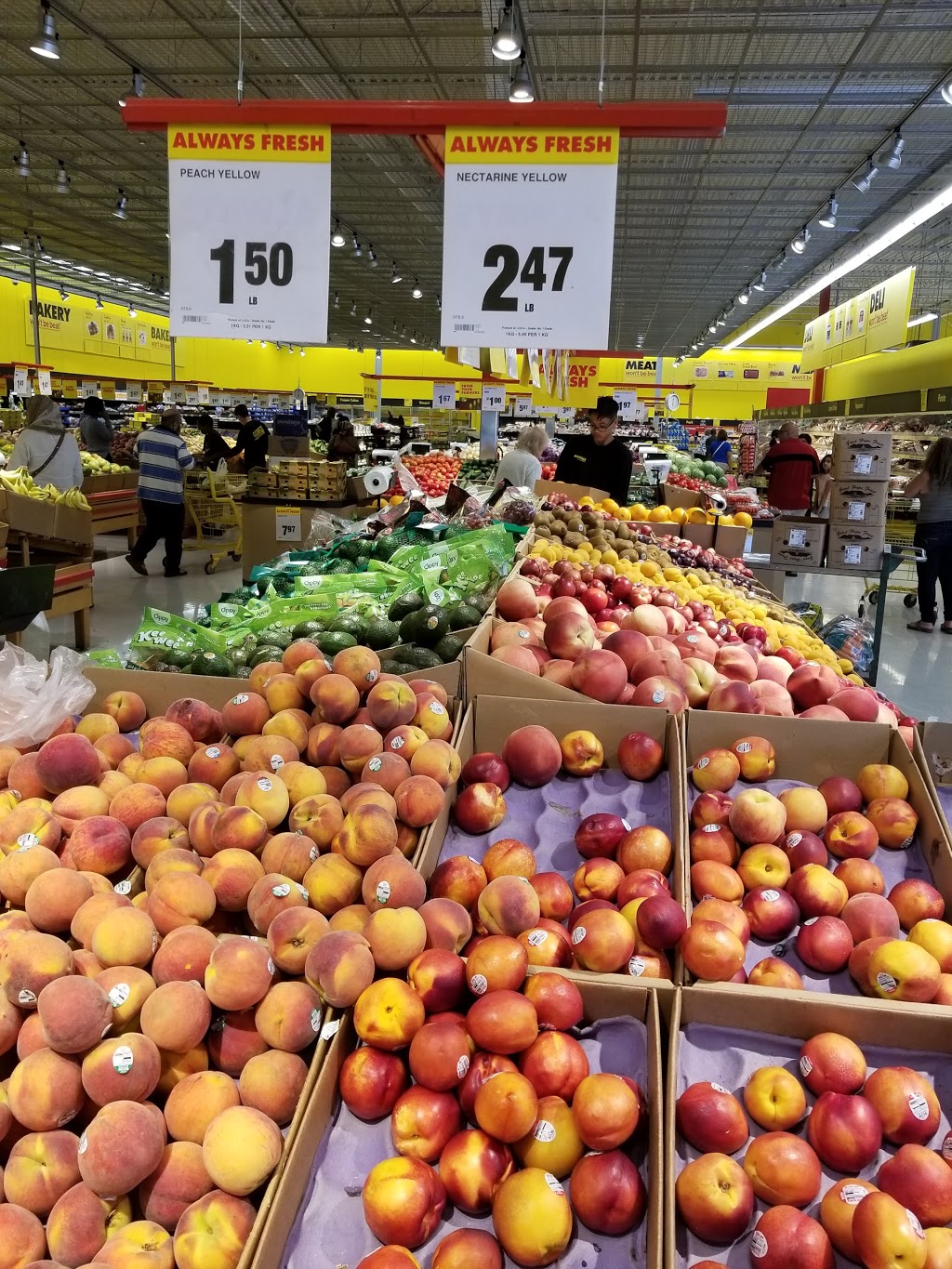 Peters No Frills | 2150 Burnhamthorpe Rd W, Mississauga, ON L5L 3A2, Canada | Phone: (866) 987-6453