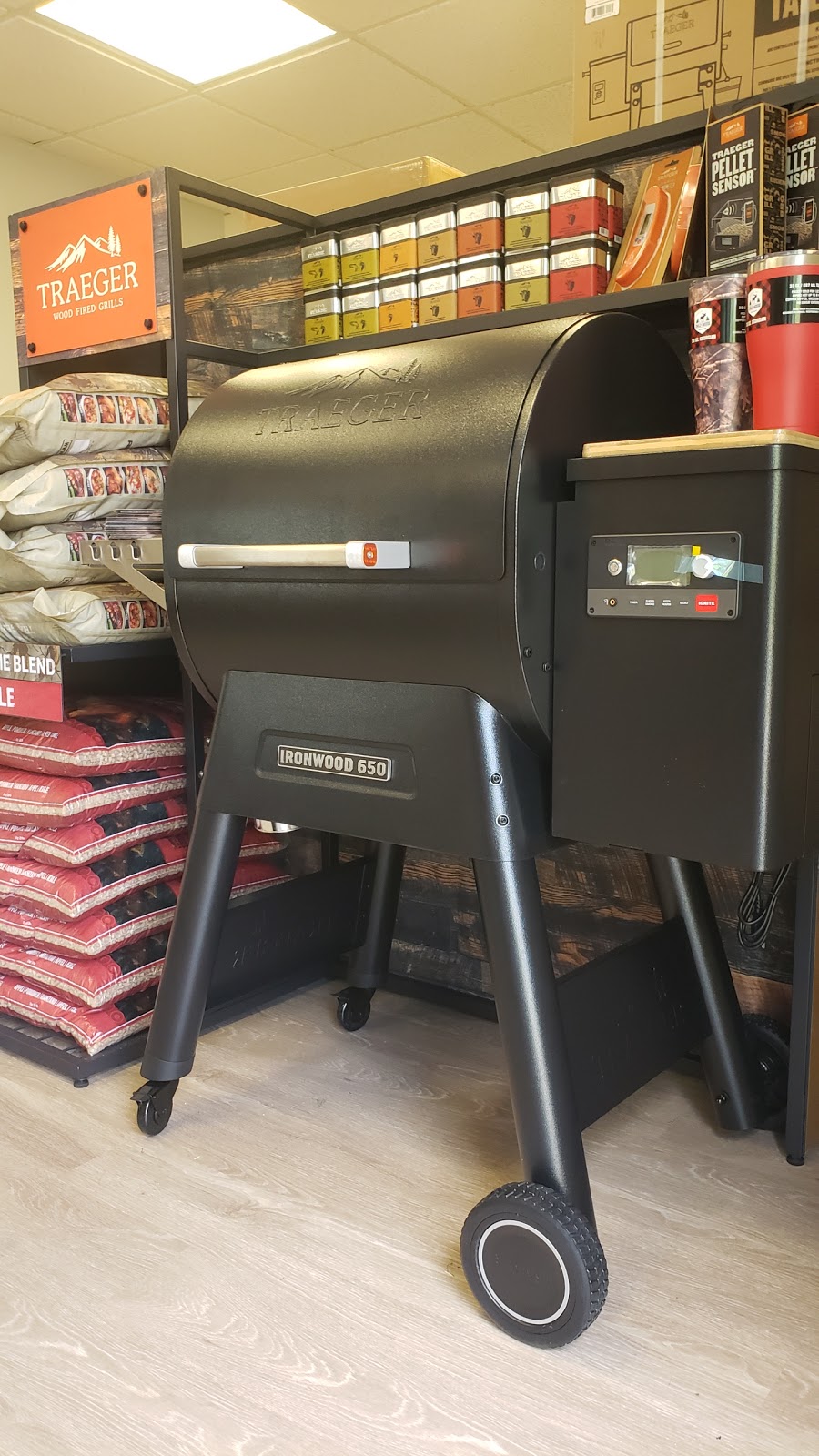 Tailgate Nates | 864 King St W, Hamilton, ON L8S 1K3, Canada | Phone: (905) 525-0339
