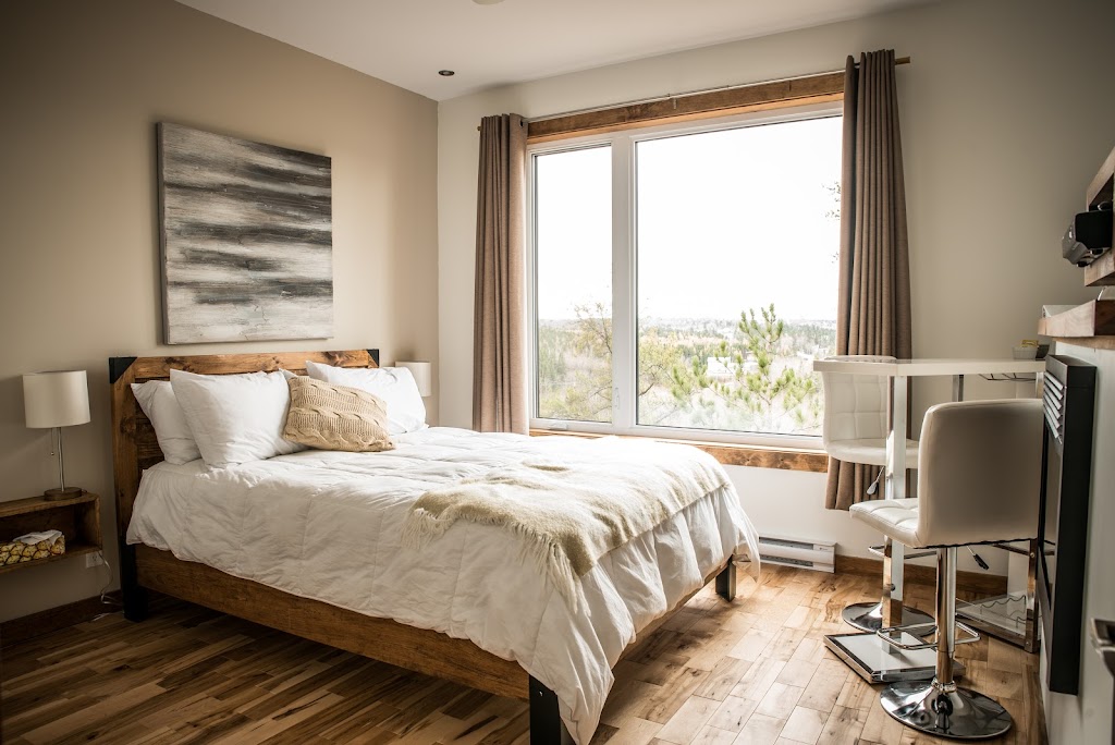 Gîte Du Haut Des Arbres | 744 du, Chem. du Ruisseau-Lachance, Chicoutimi, QC G7H 5A7, Canada | Phone: (418) 815-4667