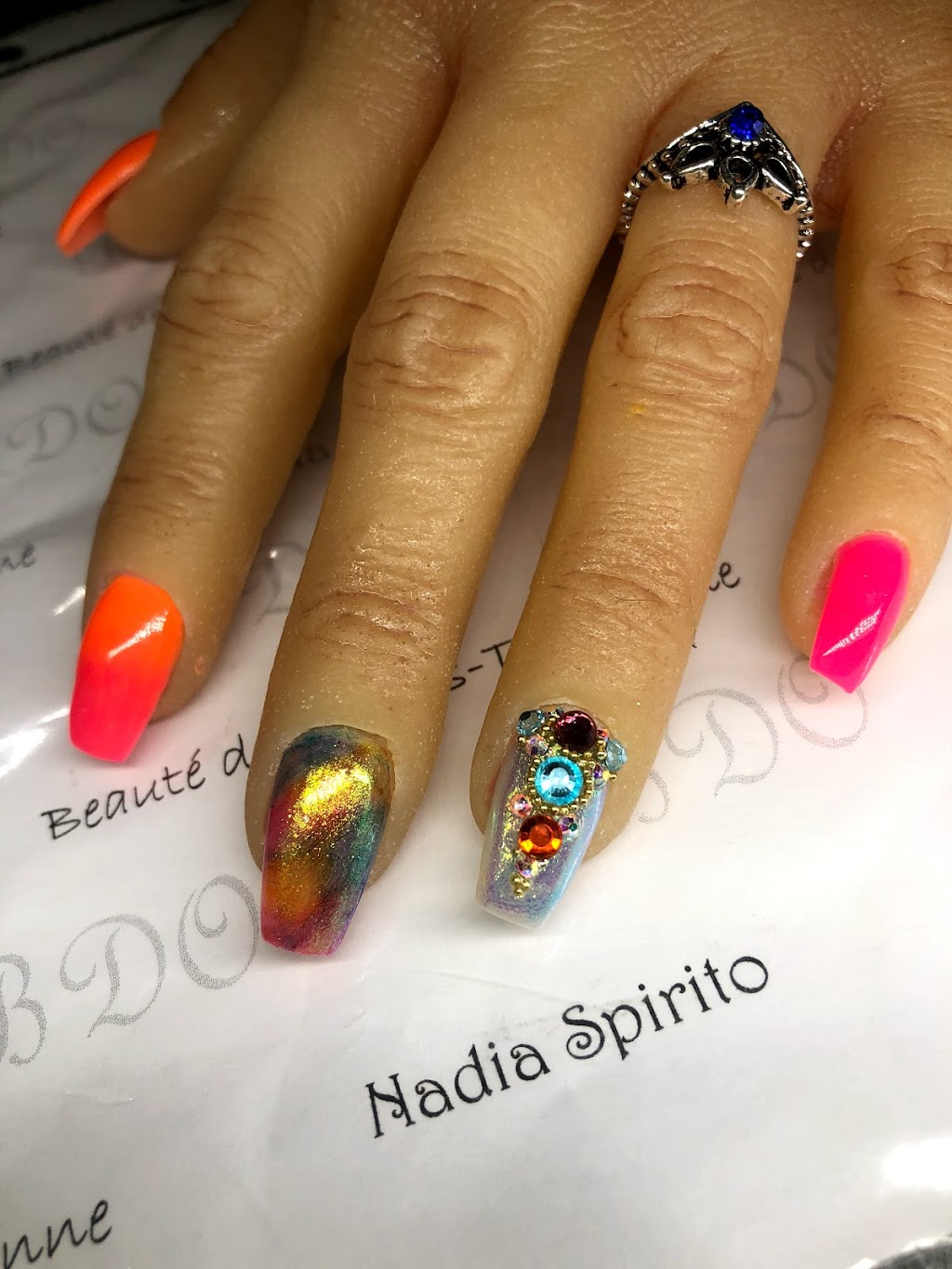Beauté des ongles Terrebonne-Formation Et Perfectionnement | 2349 Rue Île Des Lys, Terrebonne, QC J6W 6A2, Canada | Phone: (514) 754-6954
