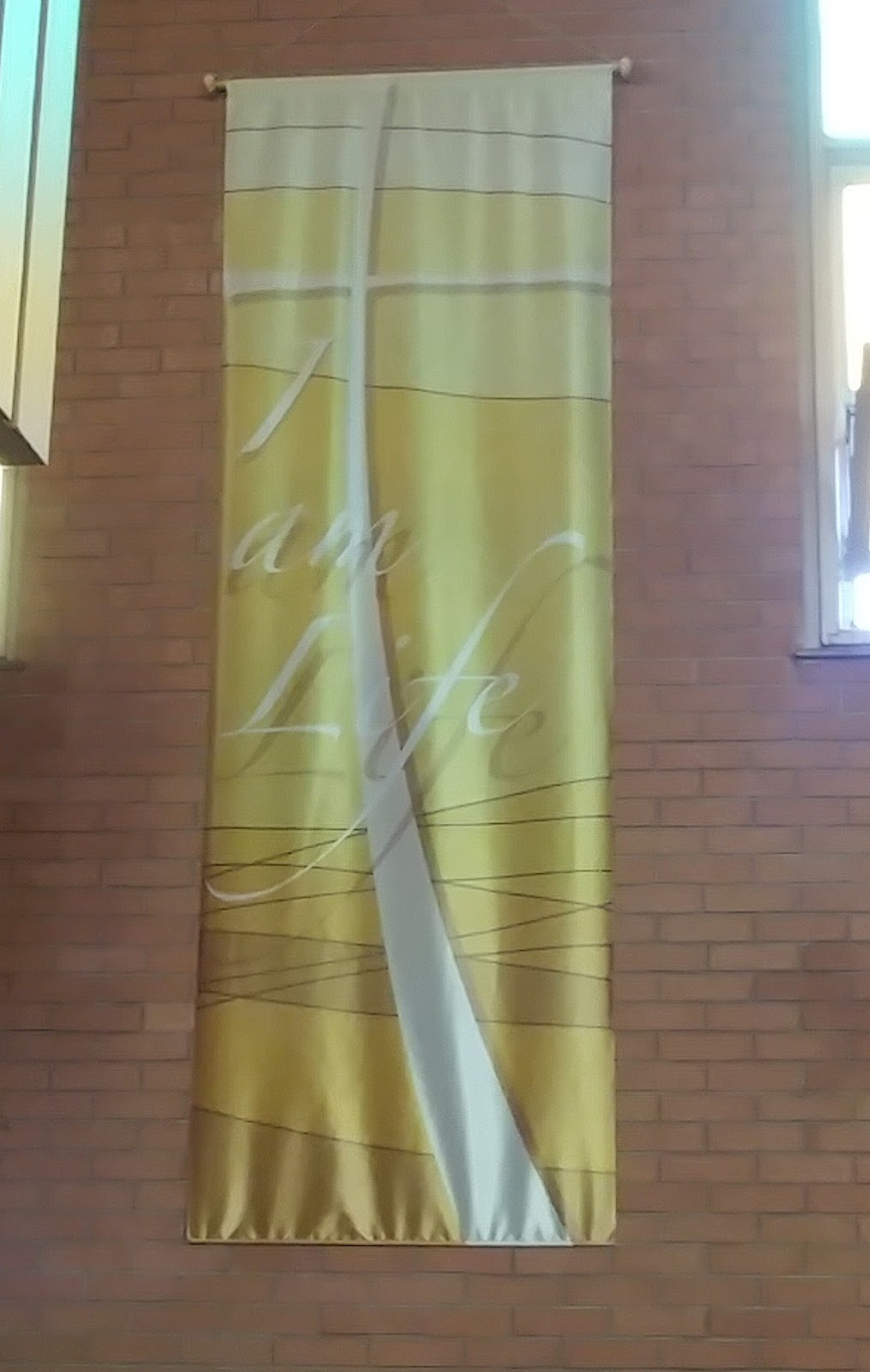 St. Thomas The Apostle Anglican Church | 2345 Alta Vista Dr, Ottawa, ON K1H 7M6, Canada | Phone: (613) 733-0336