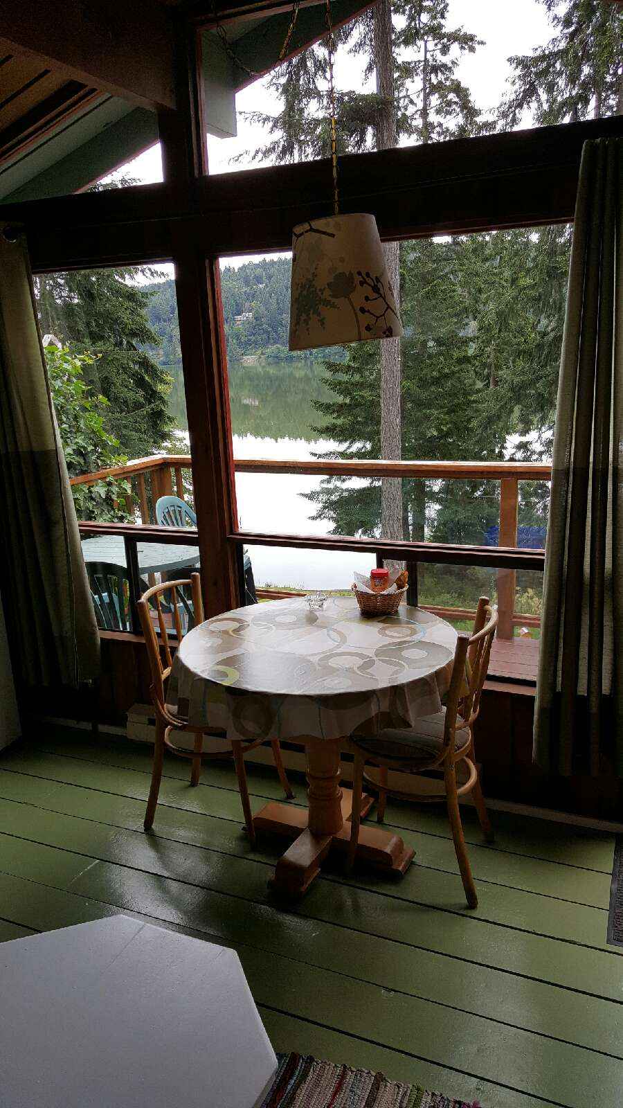 Maple Ridge Cottages | 301 Tripp Rd, Salt Spring Island, BC V8K 1K6, Canada | Phone: (250) 537-5977