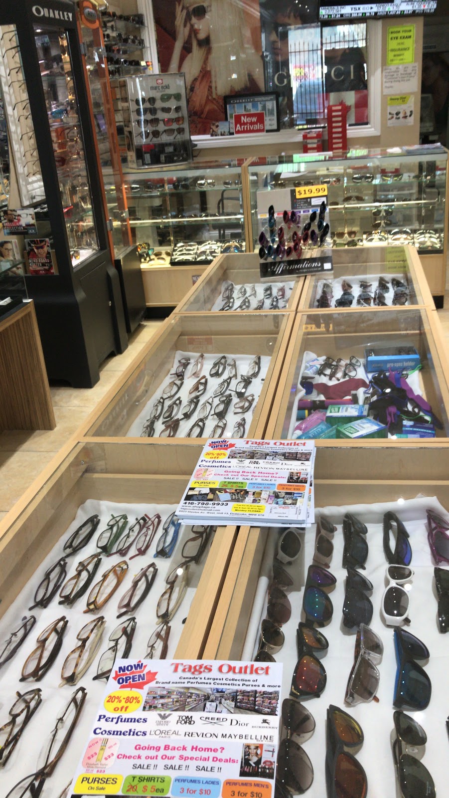 Glaze Opticals | 6923 Steeles Ave W #2, Etobicoke, ON M9W 6T6, Canada | Phone: (416) 213-0077