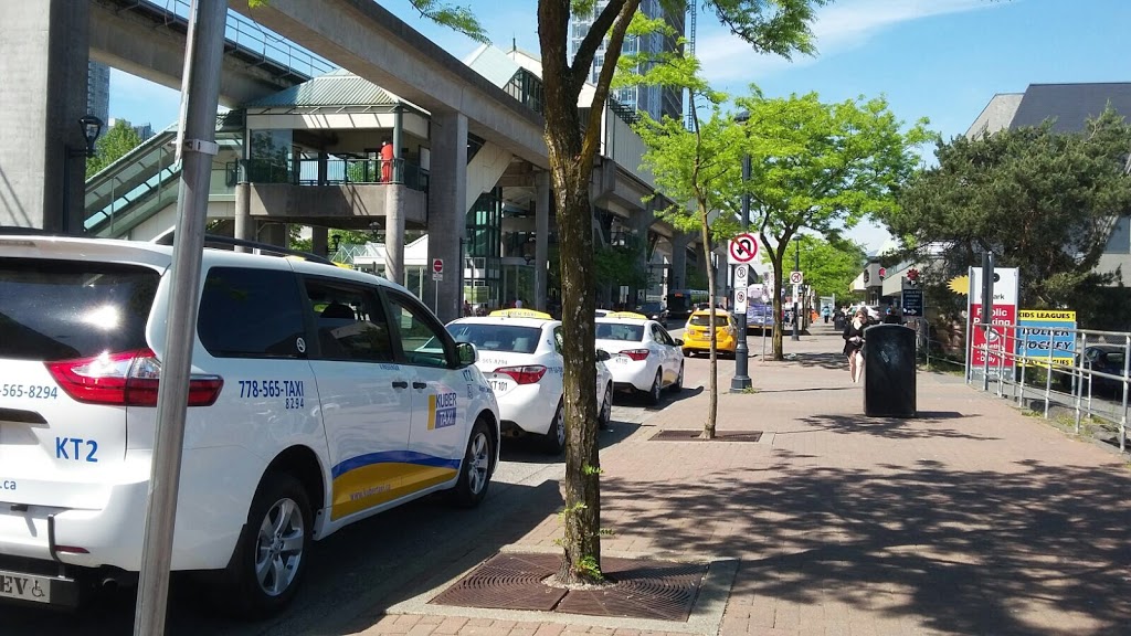 Kuber Taxi Service Surrey, BC - Local, Airport & Ferry Service | 12815 85 Ave Unit 209, Surrey, BC V3W 0K8, Canada | Phone: (778) 565-8294