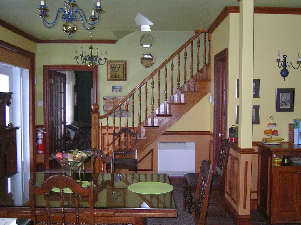 La Maison Denis | 432 Rue Saint Paul, Saint-Ubalde, QC G0A 4L0, Canada | Phone: (418) 277-2330