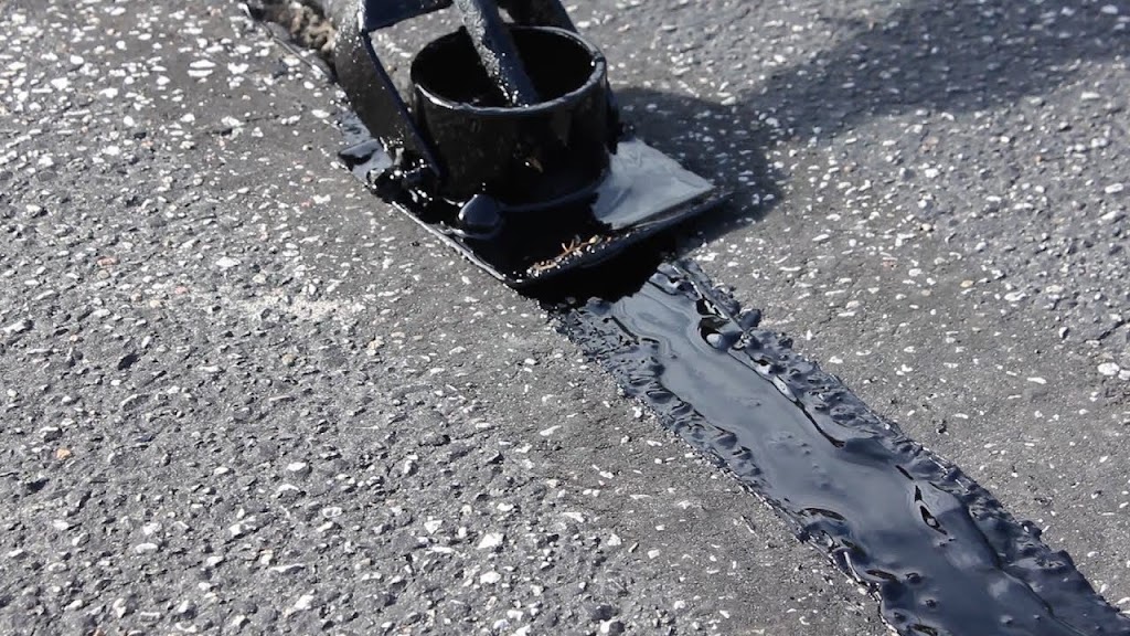 Asphalte Pro Tech | 6391 Bd Frontenac E, Thetford Mines, QC G6H 4J7, Canada | Phone: (418) 814-3780