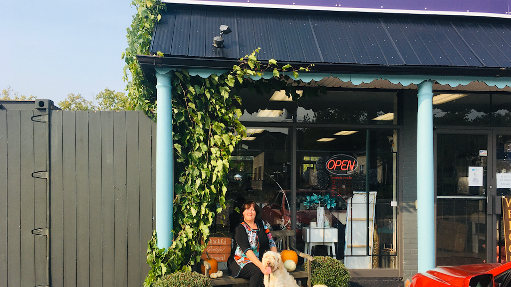 Java House and Home | 171 Burton Ave, Barrie, ON L4N 2R9, Canada | Phone: (705) 733-5282