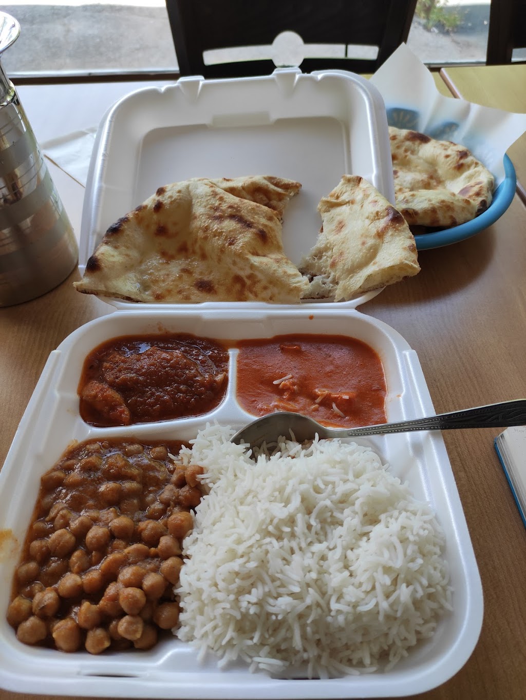Restaurant Tandoor Plus | 1720 Rue Oxford, Saint-Laurent, QC H4L 1B6, Canada | Phone: (514) 332-2121
