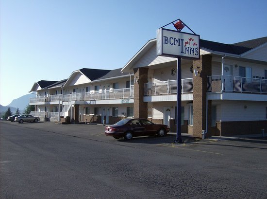 BCMInns - Coleman | 8514 19 Ave, Coleman, AB T0K 0M0, Canada | Phone: (403) 563-5600