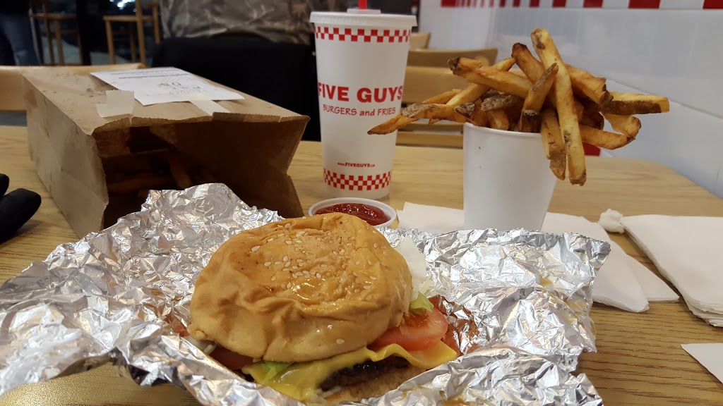 Five Guys | 3380 Portage Ave, Winnipeg, MB R3K 0Z1, Canada | Phone: (204) 832-5555