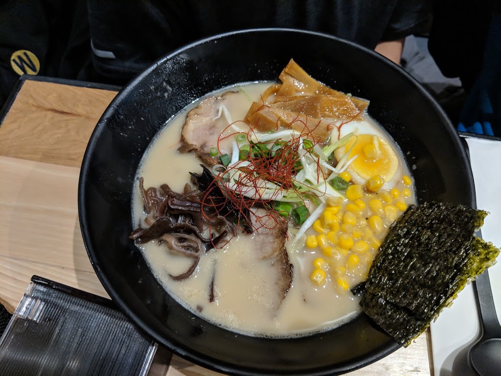 KÒI noodle bar | 1775 Boulevard Saint-Martin O, Laval, QC H7S 1N2, Canada | Phone: (450) 682-5335