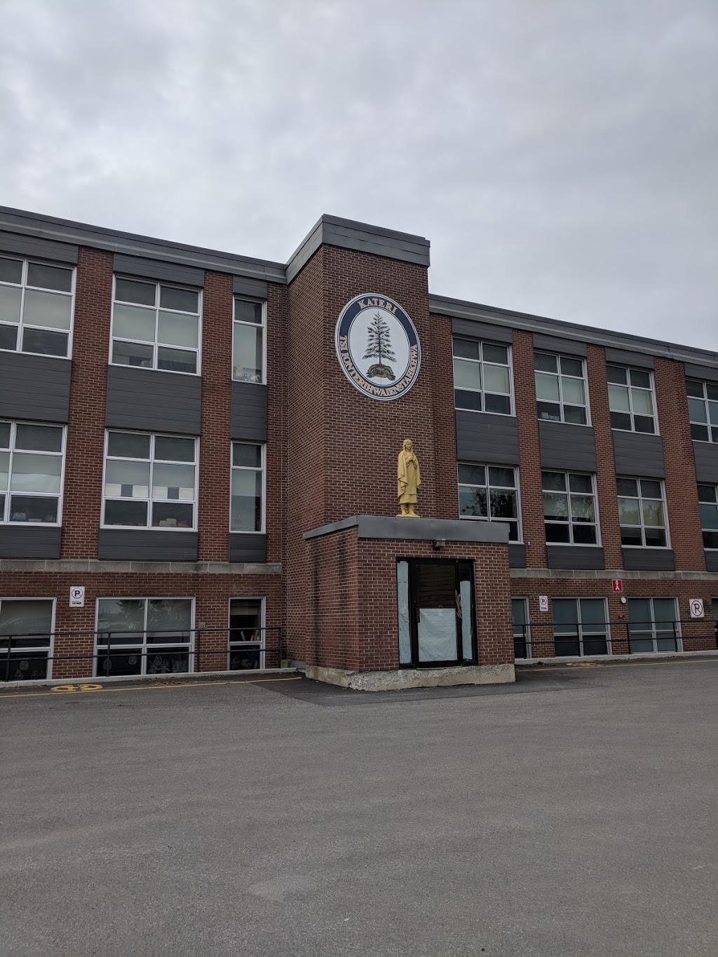 Kateri School | River Rd, Kahnawake, QC J0L 1B0, Canada | Phone: (450) 632-3350